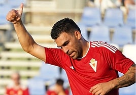 Dani Romera, durante un partido con el Real Murcia