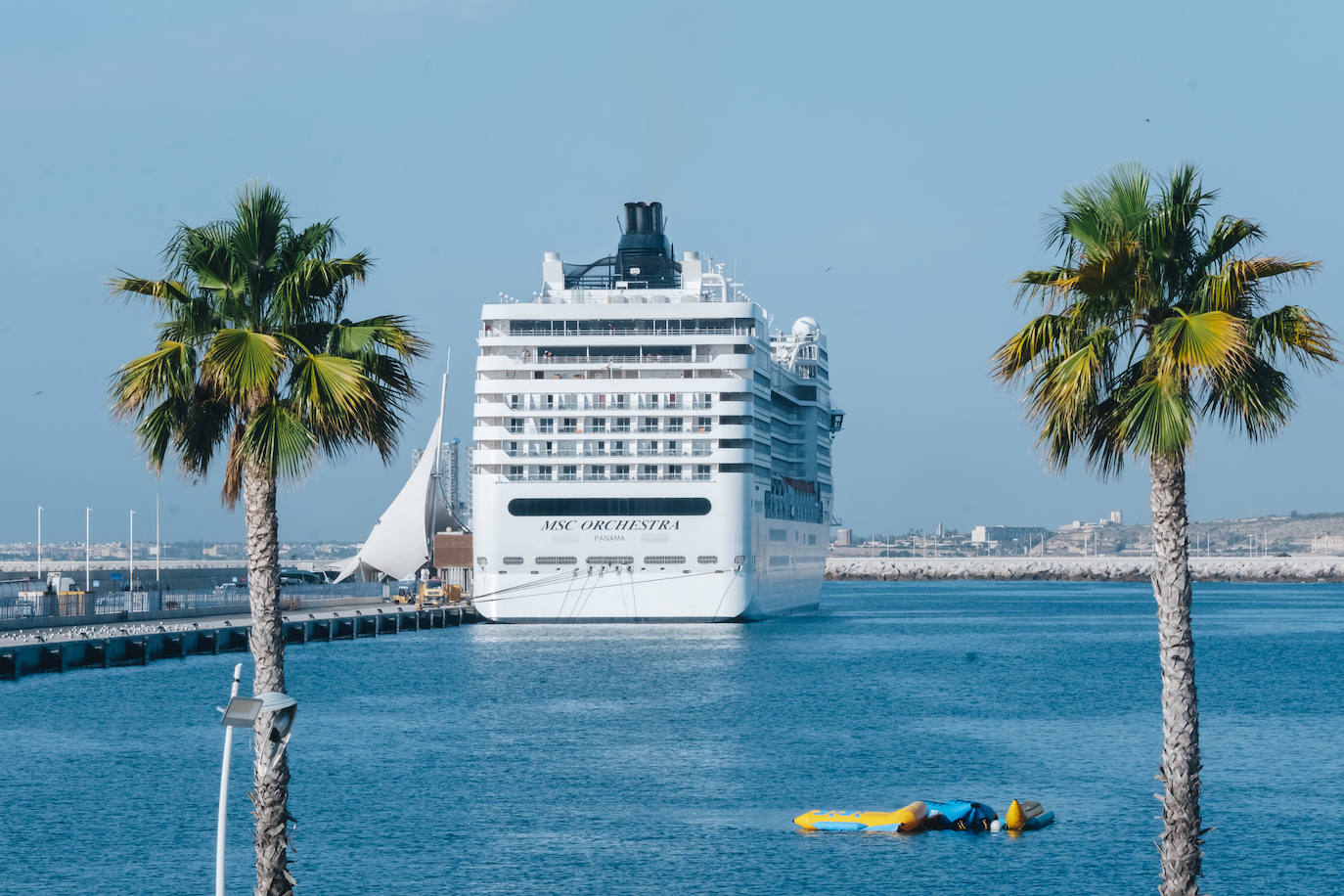 Alicante duplica el número de cruceristas