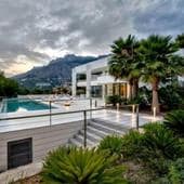 Pista de tenis, dos piscinas, spa y biblioteca: la casa más cara de la Comunitat está en Alicante