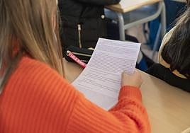 Estudiantes de la ESO en un colegio de Alicante.