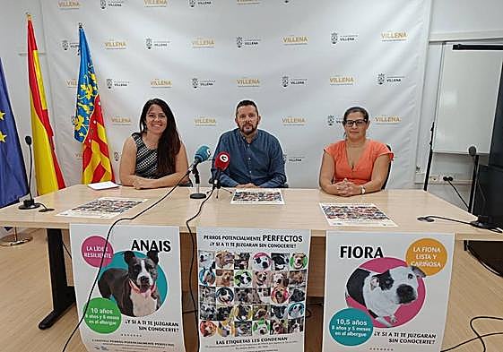 De izquierda a derecha: María del Mar Gracia, Paco Iniesta y Mª Paz San Juan