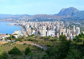 Imagen de Benidorm tomada desde el Parc Natural de la Serra Gelada