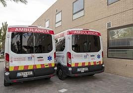 Ambulancias en uno de los hospitales de la provincia