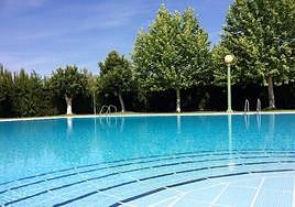 Piscina municipal del municipio.
