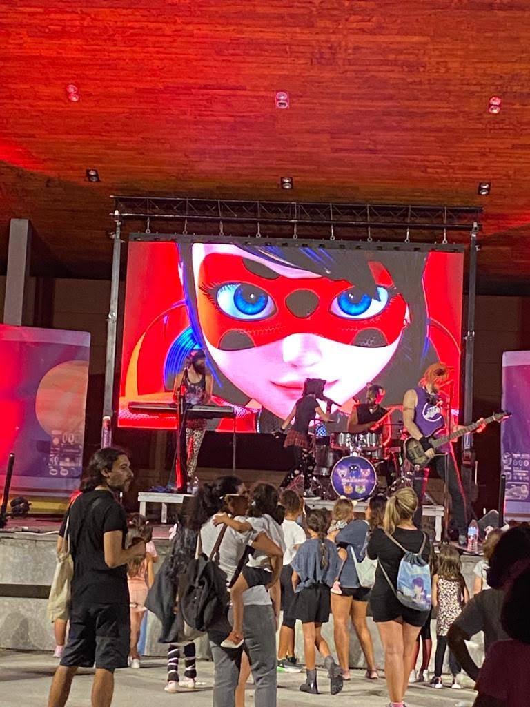 Más de 3.000 participantes llenan la tercera edición de la Feria del Manga de La Vila