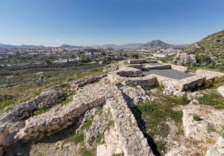 El yacimiento de El Monastil de Elda retoma sus visitas guiadas tras el parón veraniego
