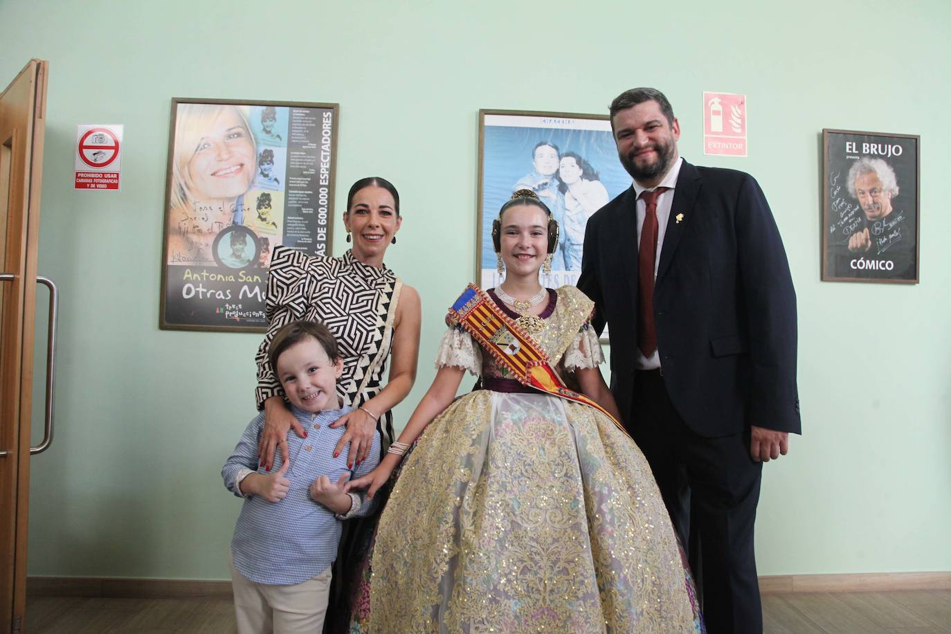 Candela Marco, fallera mayor infantil de Dénia