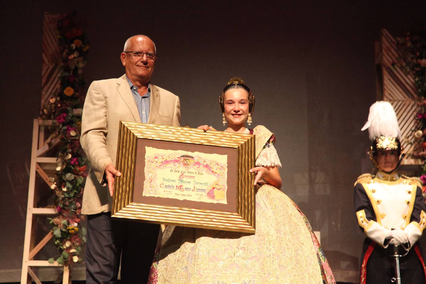 Candela Marco, fallera mayor infantil de Dénia