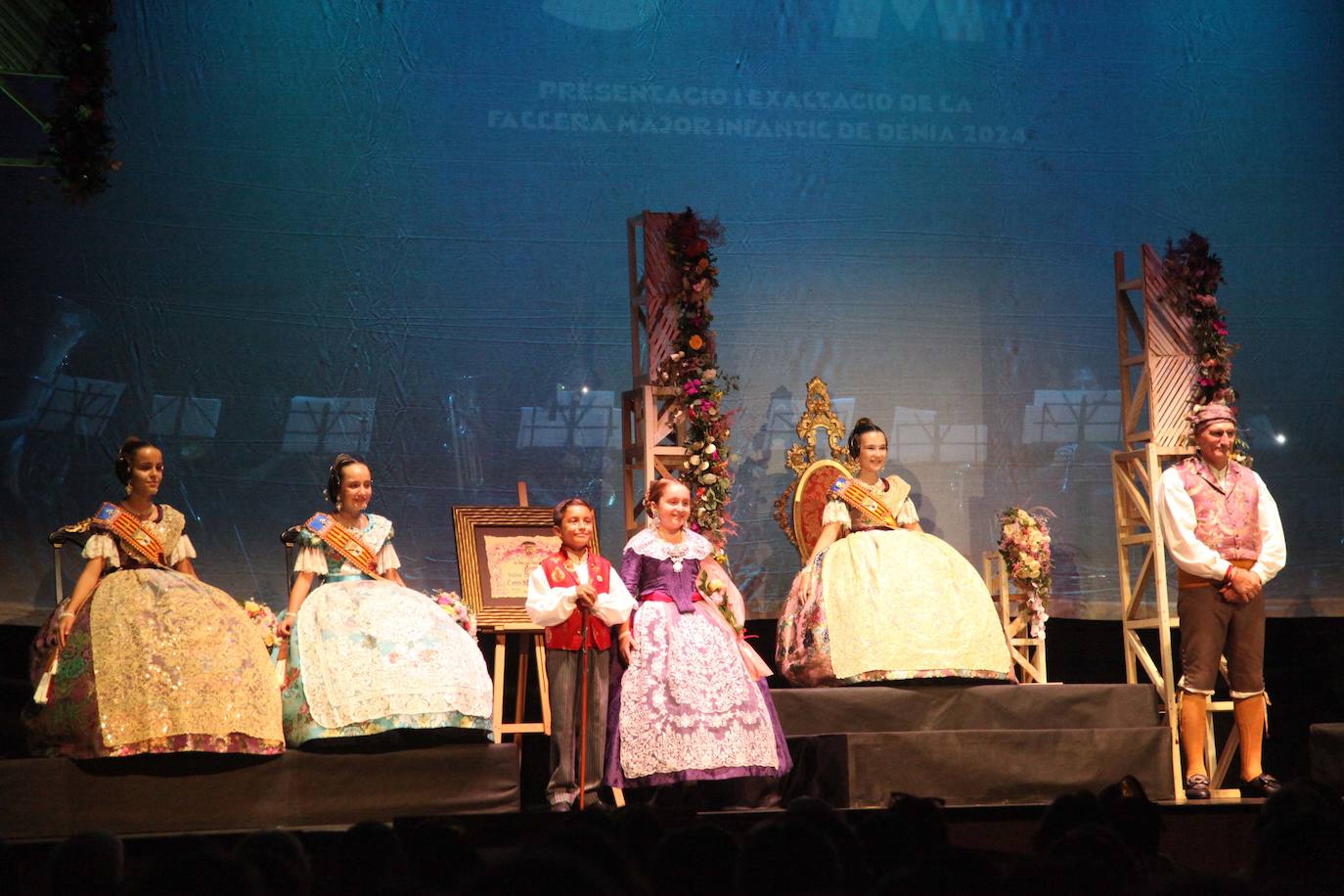 Candela Marco, fallera mayor infantil de Dénia