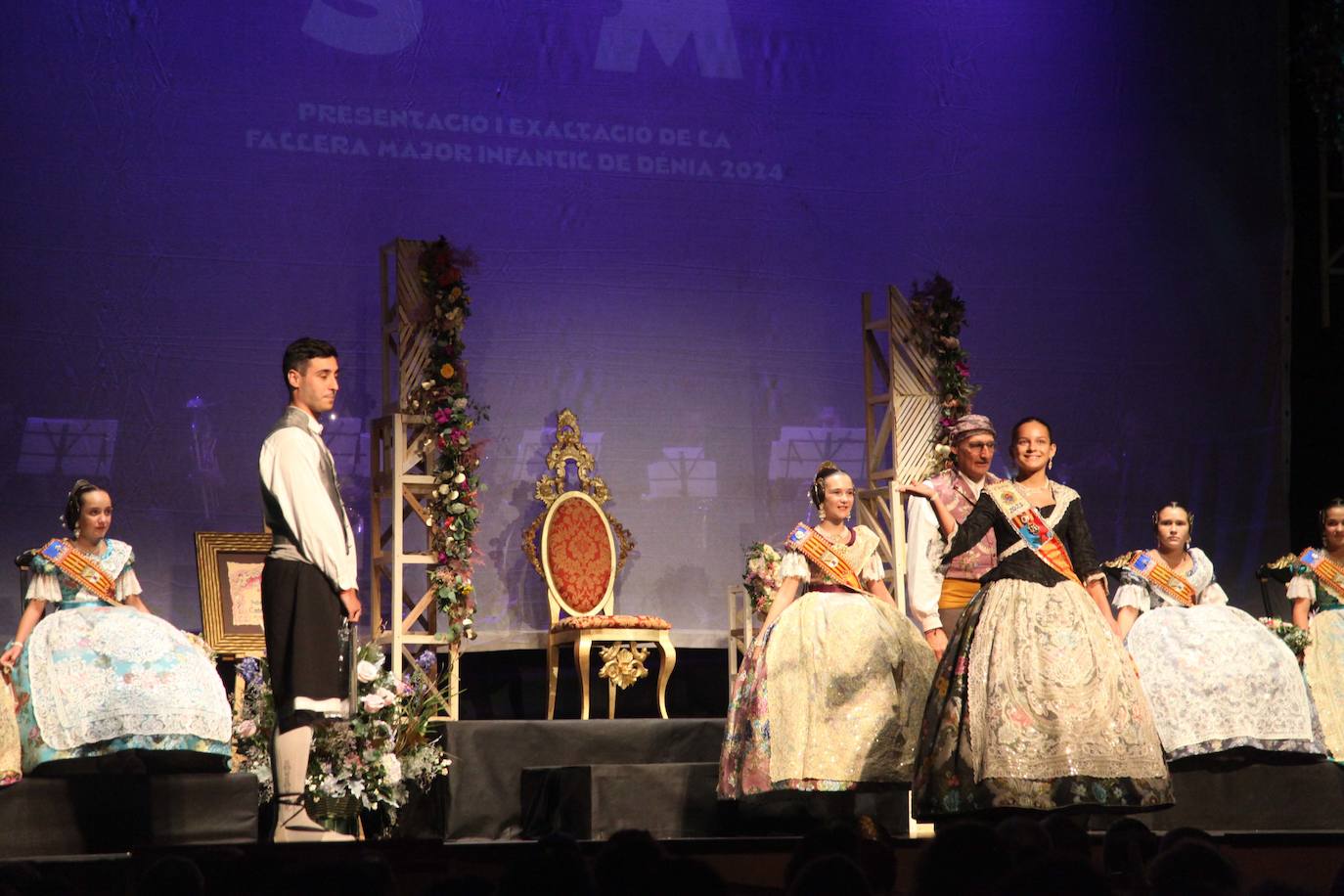 Candela Marco, fallera mayor infantil de Dénia