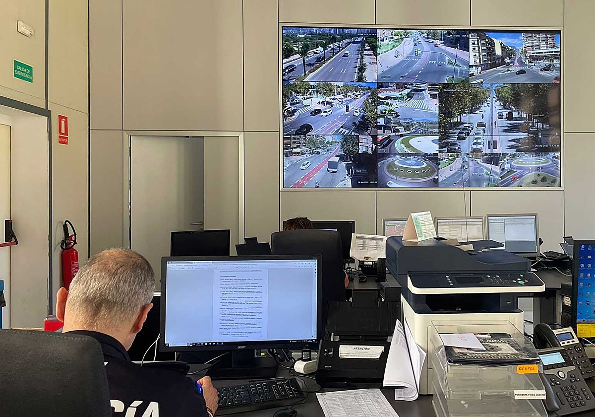 Imagen de la centra de pantallas de la Policía Local