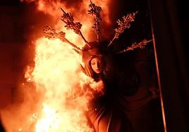 Cremà de la hoguera Oficial del Ayuntamiento