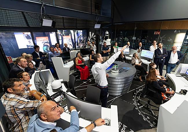 Sala de control de la Ocean Race en Alicante