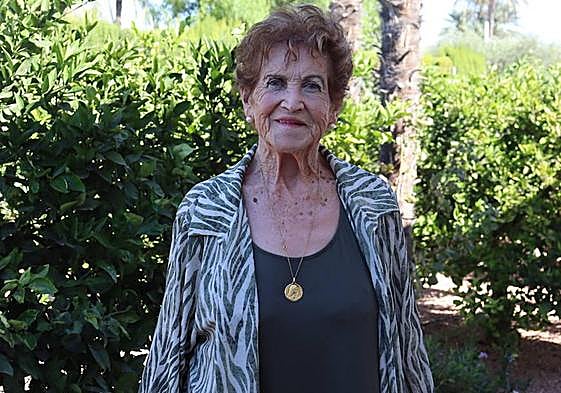 Asunción Sansano, galardonada con el Premio Mujer Rural de Asaja.