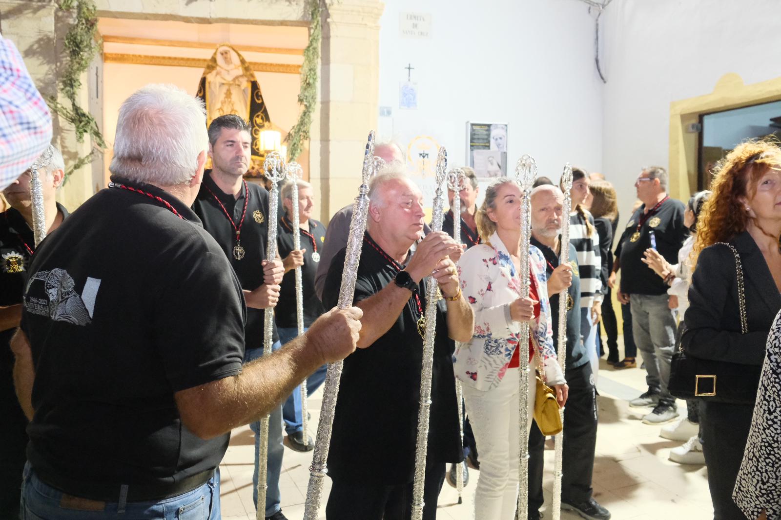 La Coronación de la Virgen de la Piedad de Santa Cruz en imágenes