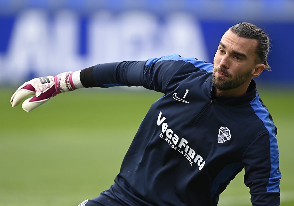 El portero benidormense Miguel San Román