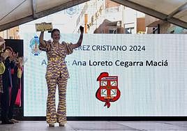 Imagen del acto de proclamación de la primera Alférez.