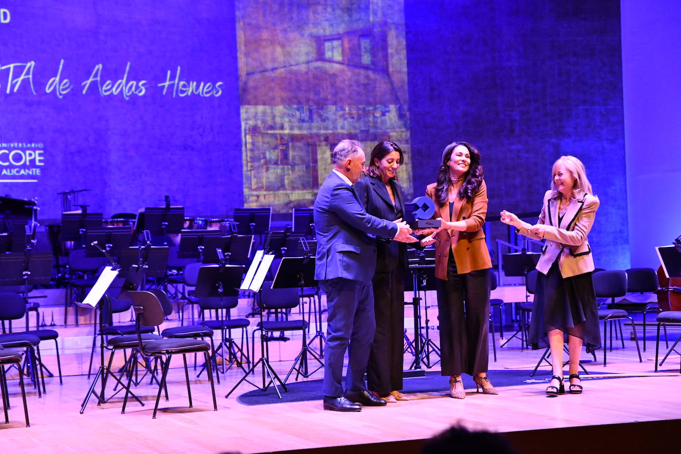 La COPE Alicante celebra su 60 aniversario