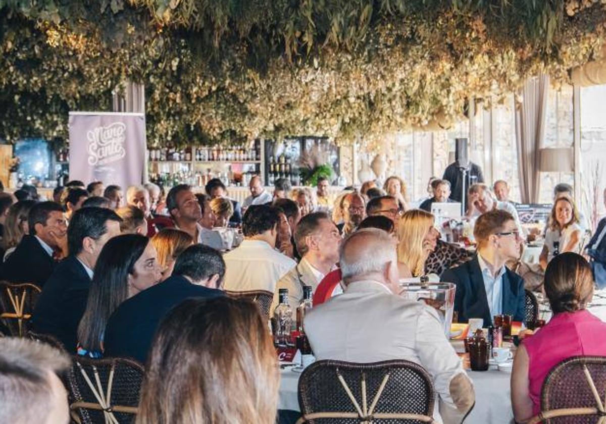 El Ayuntamiento de Alicante decreta el cierre del restaurante Puntapiedra por falta de documentación
