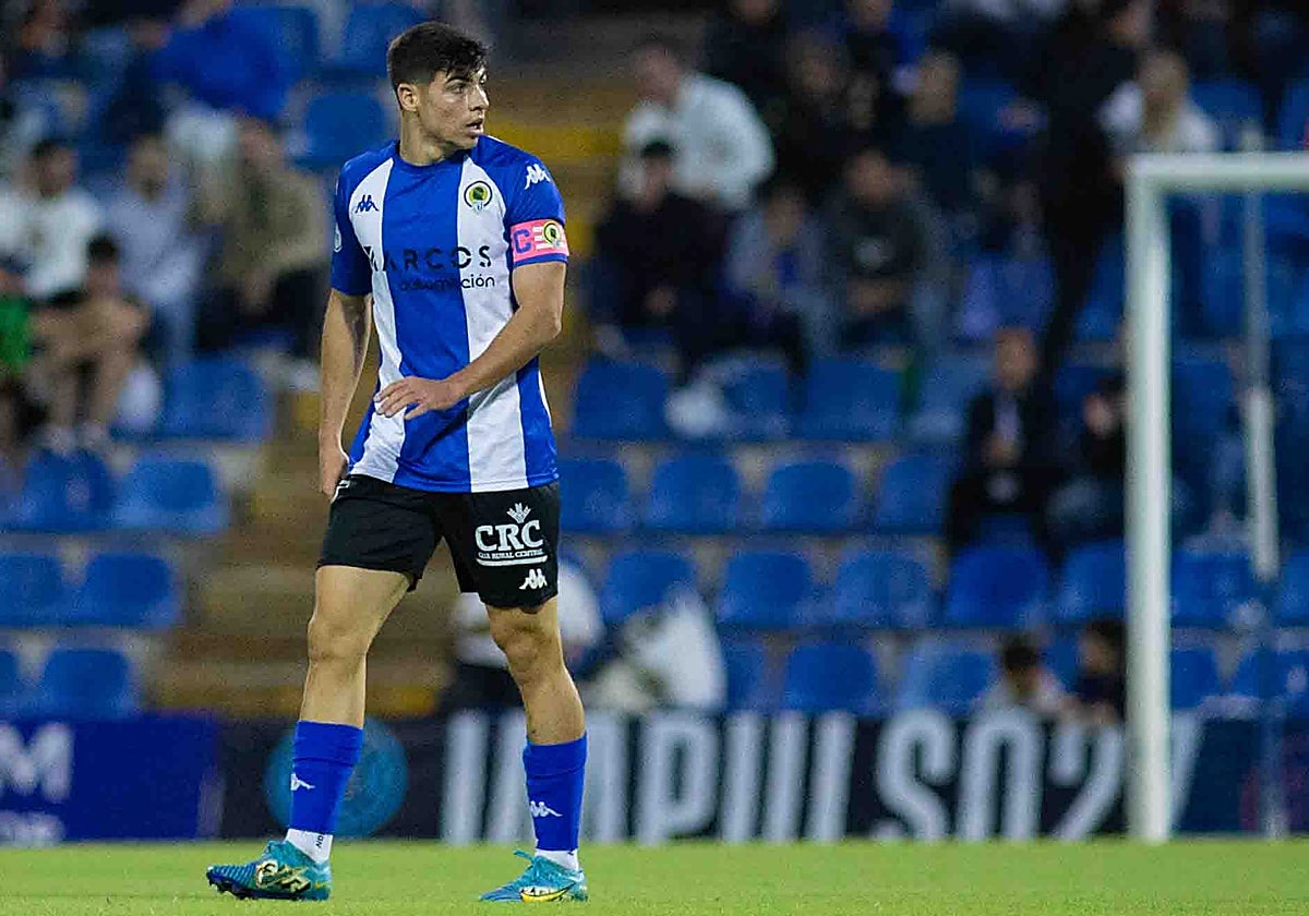 Nico Espinosa, en un partido en el Rico Pérez