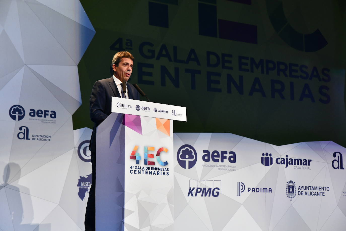 Y llegó la noche de las empresas centenarias alicantinas