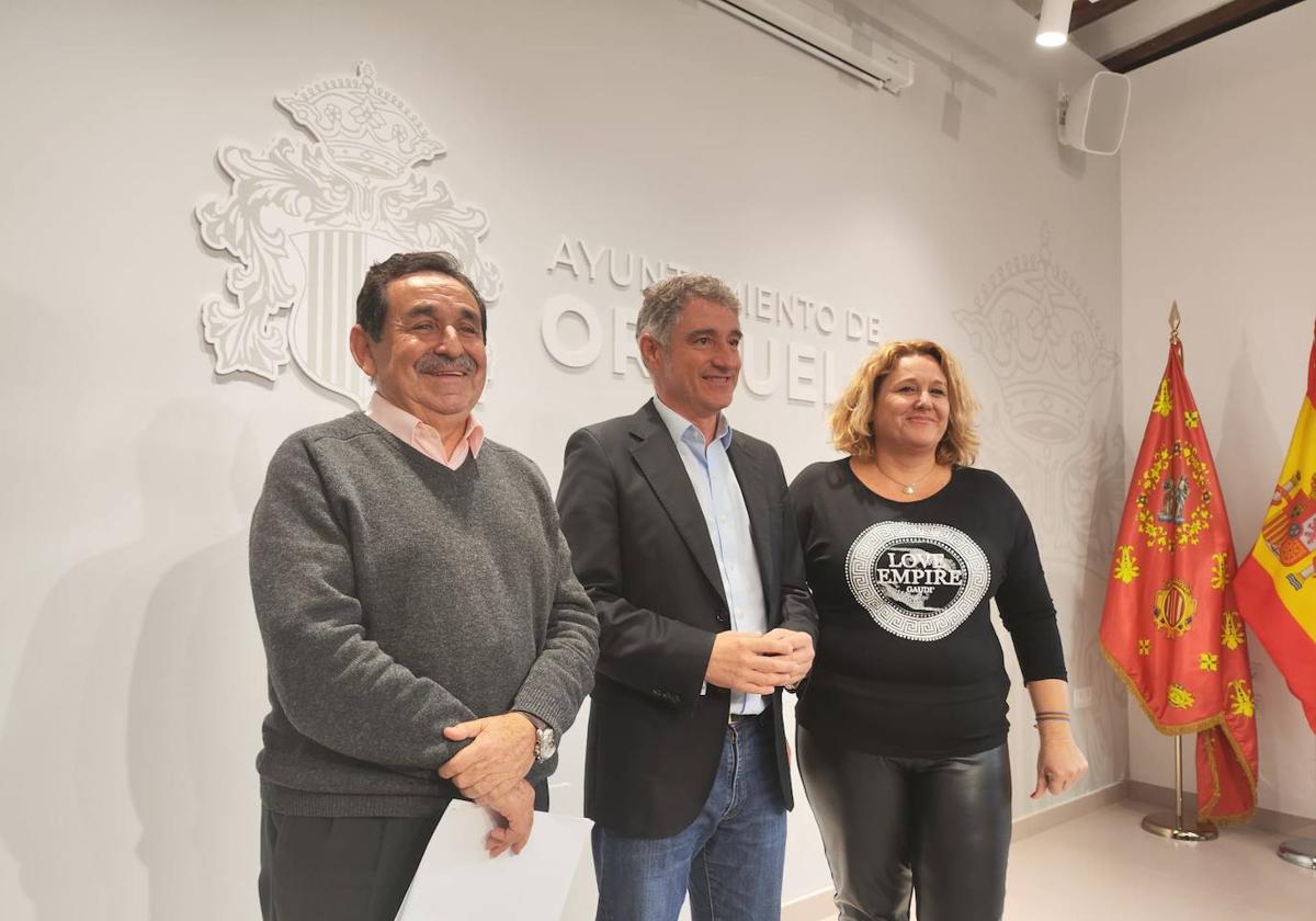 Orihuela saca a licitación el contrato de sus chiringuitos playeros