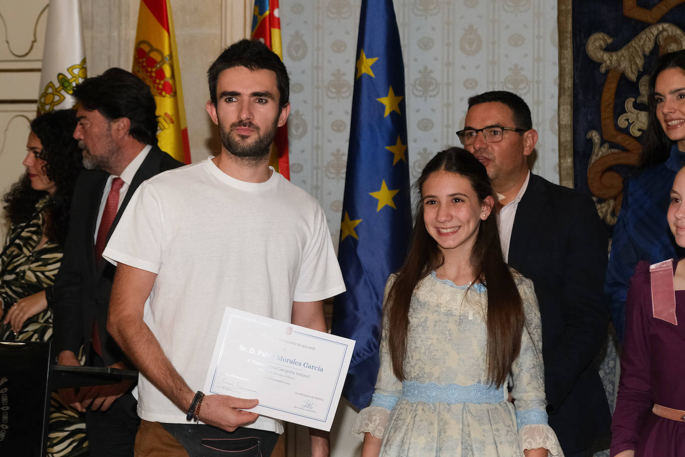 Entrega de premios a los artistas de las Hogueras de Alicante