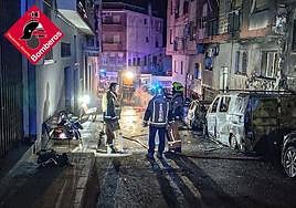 Destrozos provocados por el incendio.