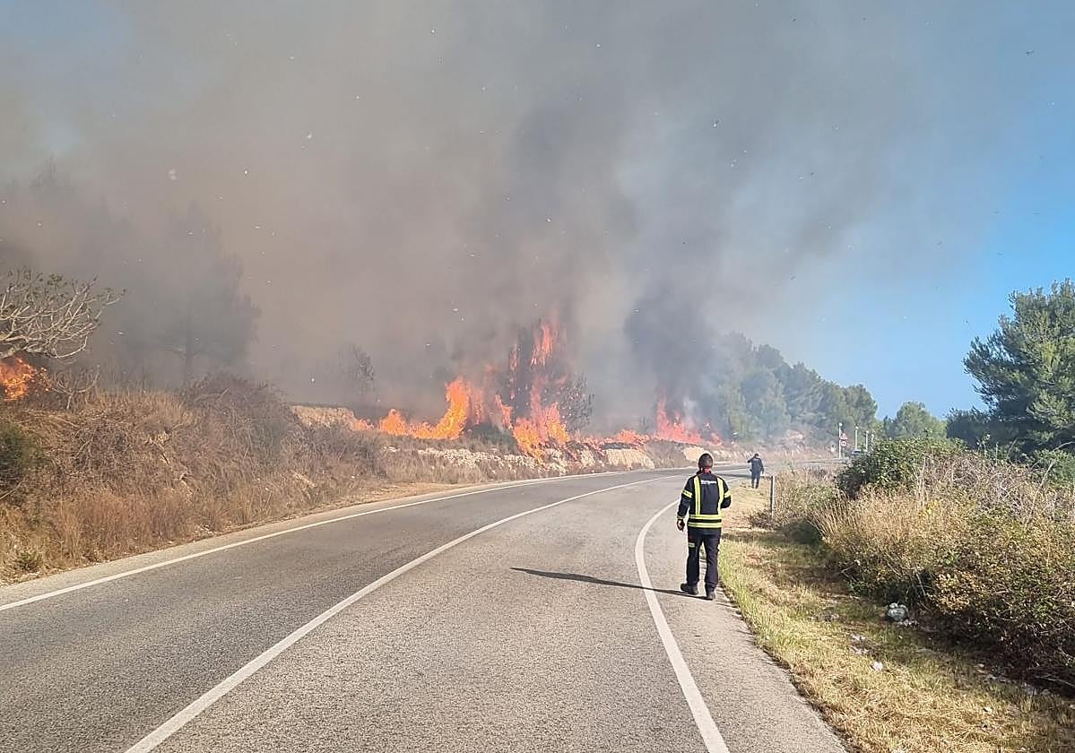 Incendio forestal en Xàbia.