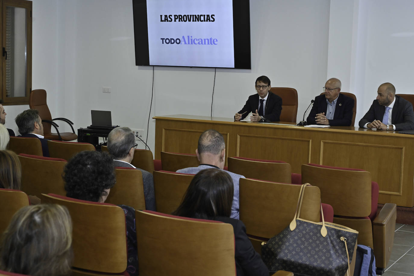 Desayuno Cámara Alicante