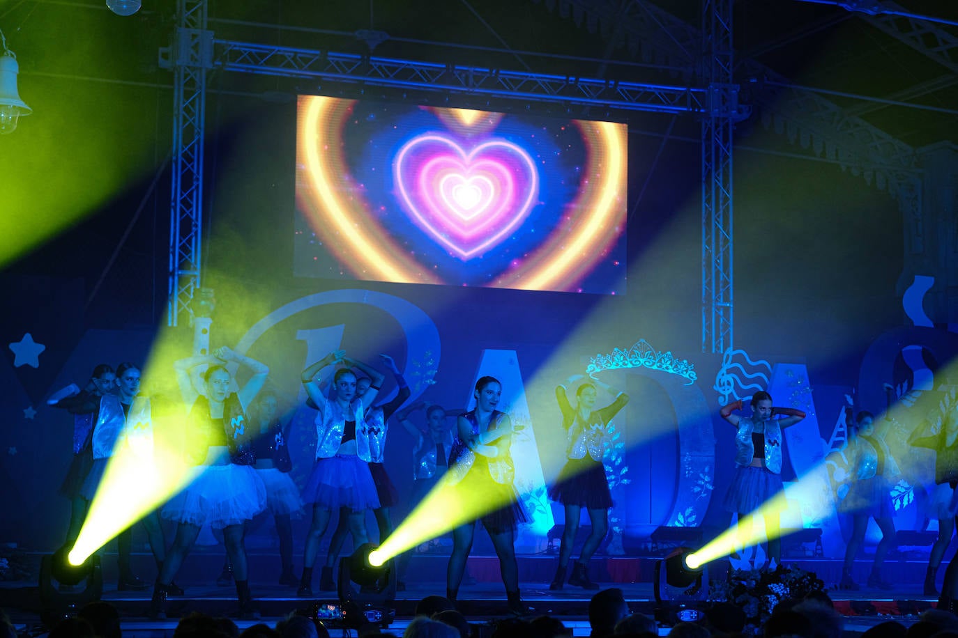 La FAFBA elige a Macarena Fernández, de Princesa Mercedes y a Daniela López, de La Florida, como Reinas 2024