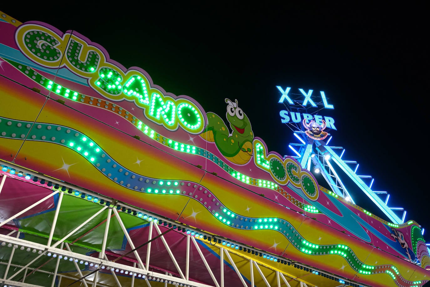 Así es la feria de Navidad que abre sus puertas en Alicante