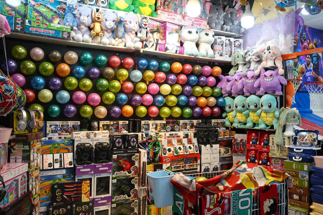 Así es la feria de Navidad que abre sus puertas en Alicante