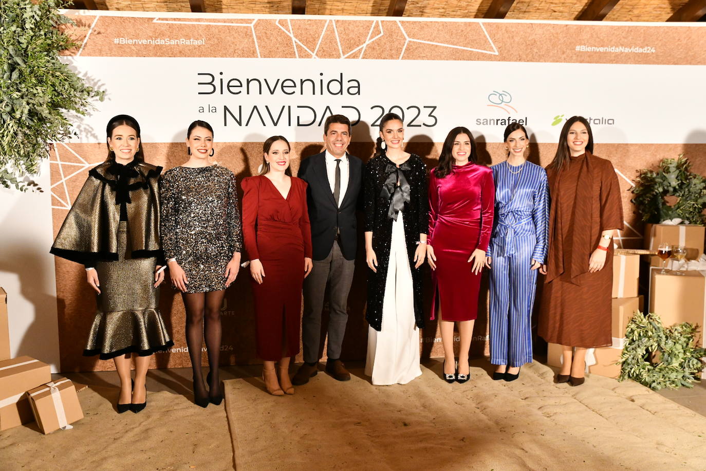 El cóctel solidario de Vectalia, en imágenes