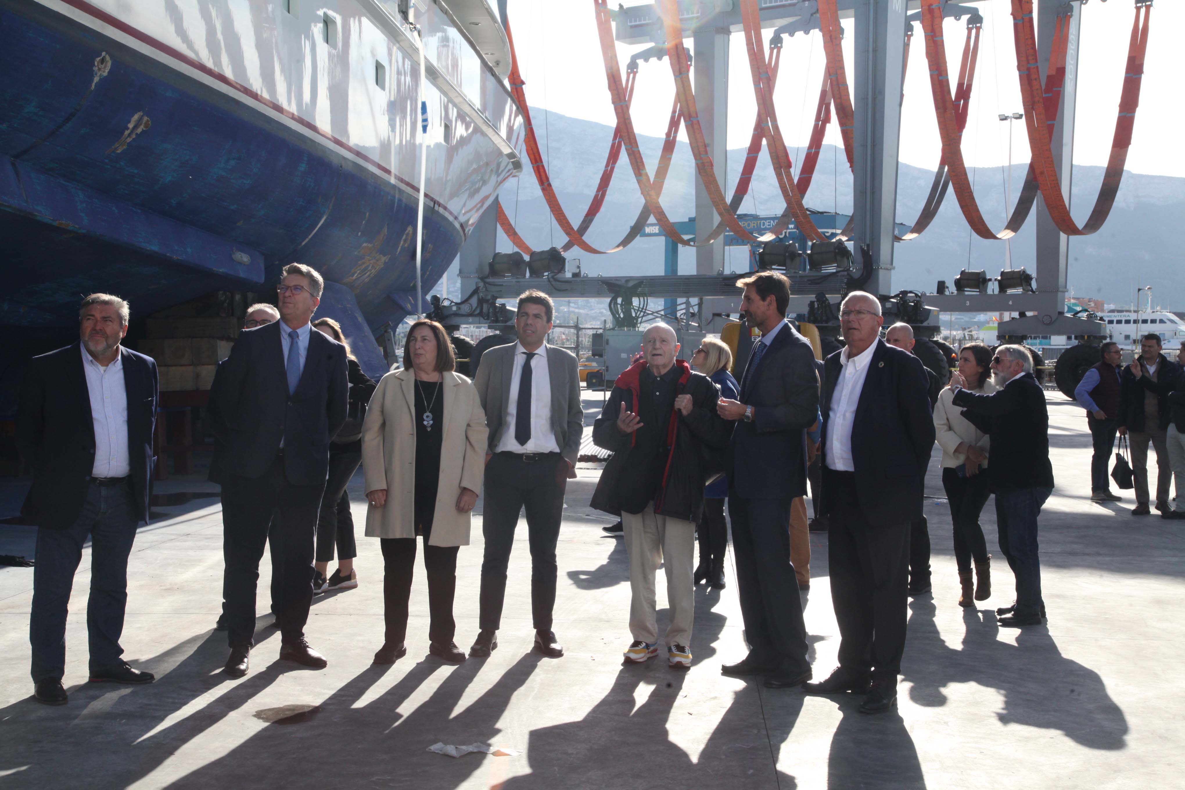 Mazón inaugura la ampliación del varadero de Portdenia Superyacht Shipyard &amp; Marina