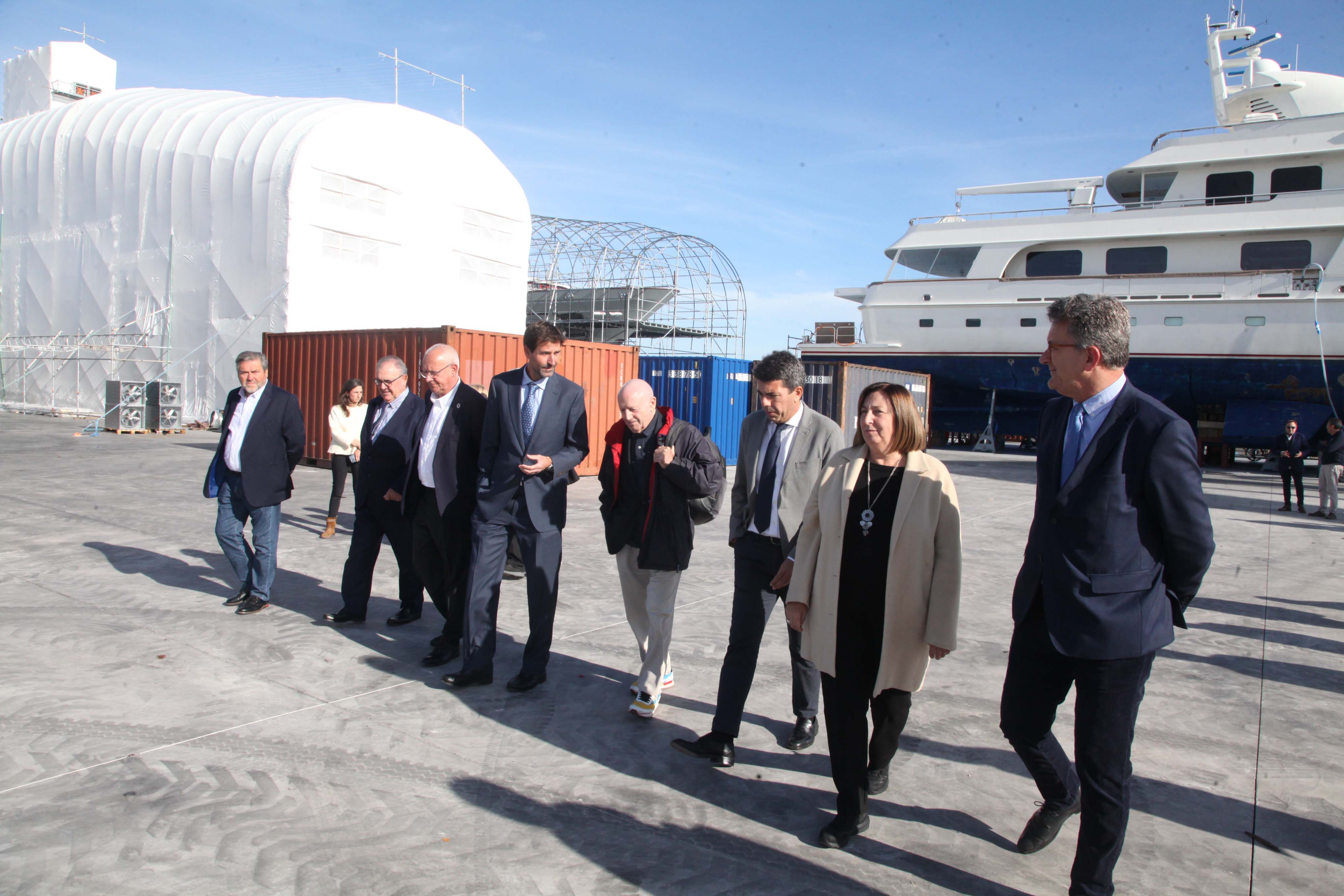 Mazón inaugura la ampliación del varadero de Portdenia Superyacht Shipyard &amp; Marina