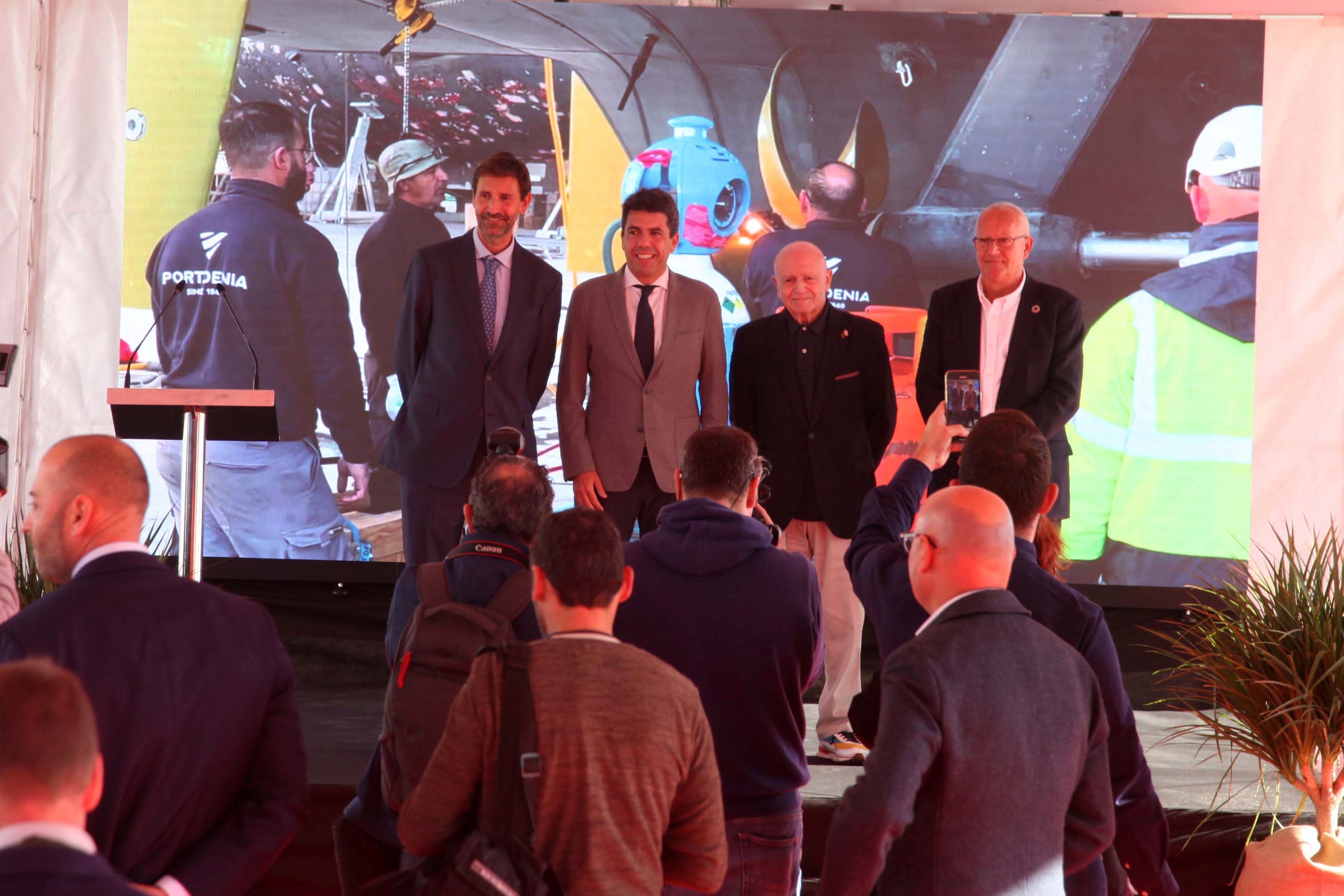 Mazón inaugura la ampliación del varadero de Portdenia Superyacht Shipyard &amp; Marina