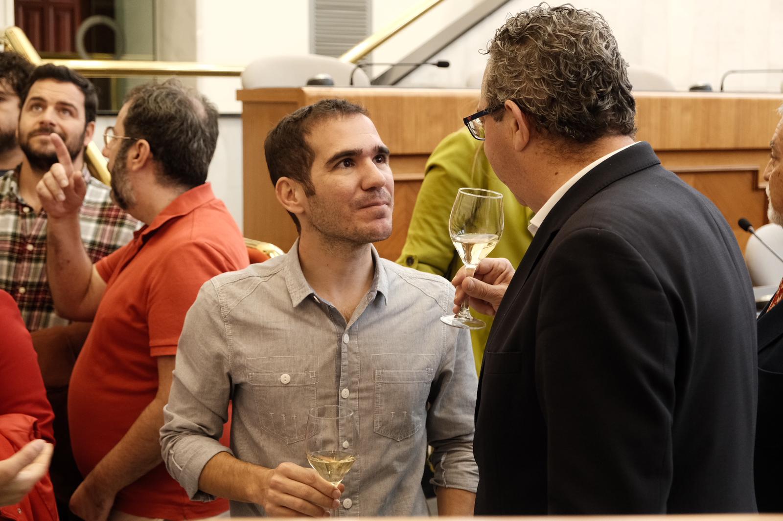 Imágenes del brindis navideño en la Diputación de Alicante