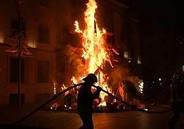 Cremà de la hoguera de Navidad de Alicante.