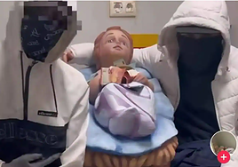 Captura del vídeo subido por los 'Secuestradores de san vicente' a Tik Tok.