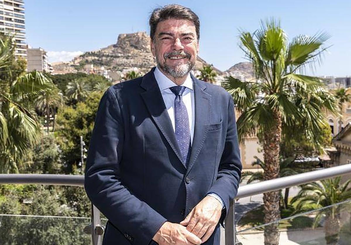 El alcalde de Alicante, Luis Barcala.