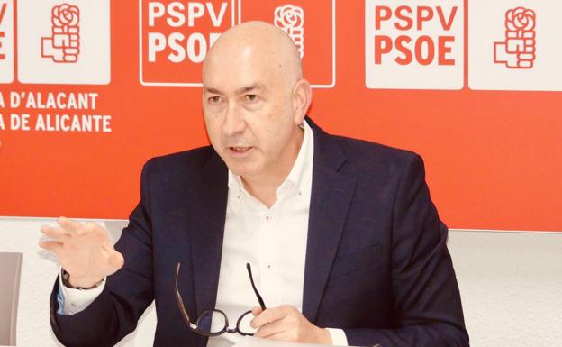 El PSPV de Alicante pide a Ribera «sensibilidad» con los regantes