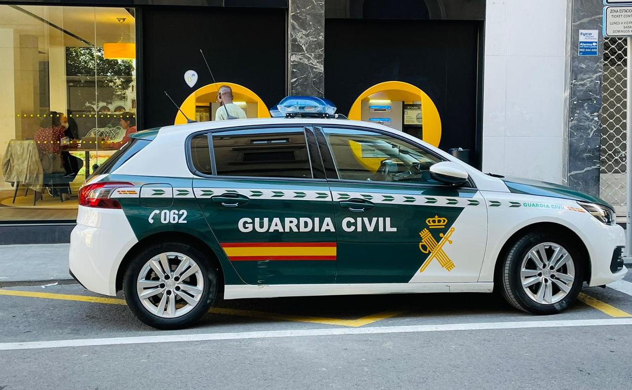 Imagen de archivo de un coche de la Guardia Civil