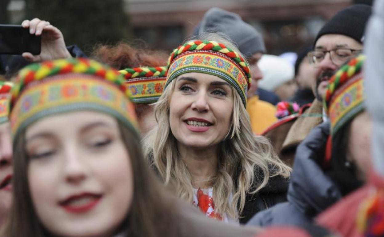 Mujeres ucranianas, durante la celebración de las fiestas navideñas.