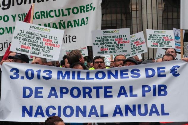 Fotos: Manifestación a favor del Trasvase Tajo-Segura