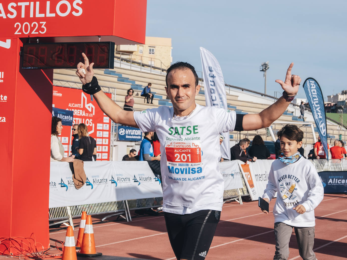 Fotos: Búscate en la Carrera de los Castillos de Alicante