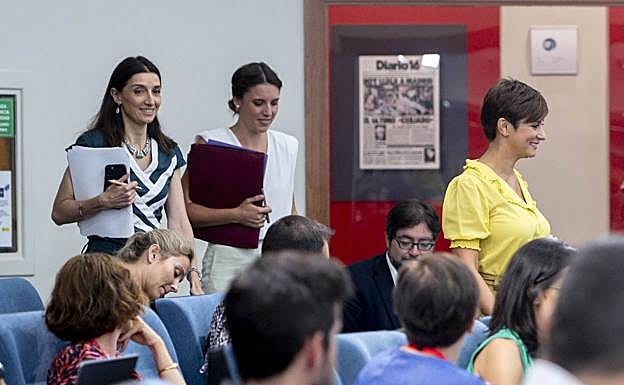 La ley del aborto: blindada en la sanidad pública y con penas por «acoso»