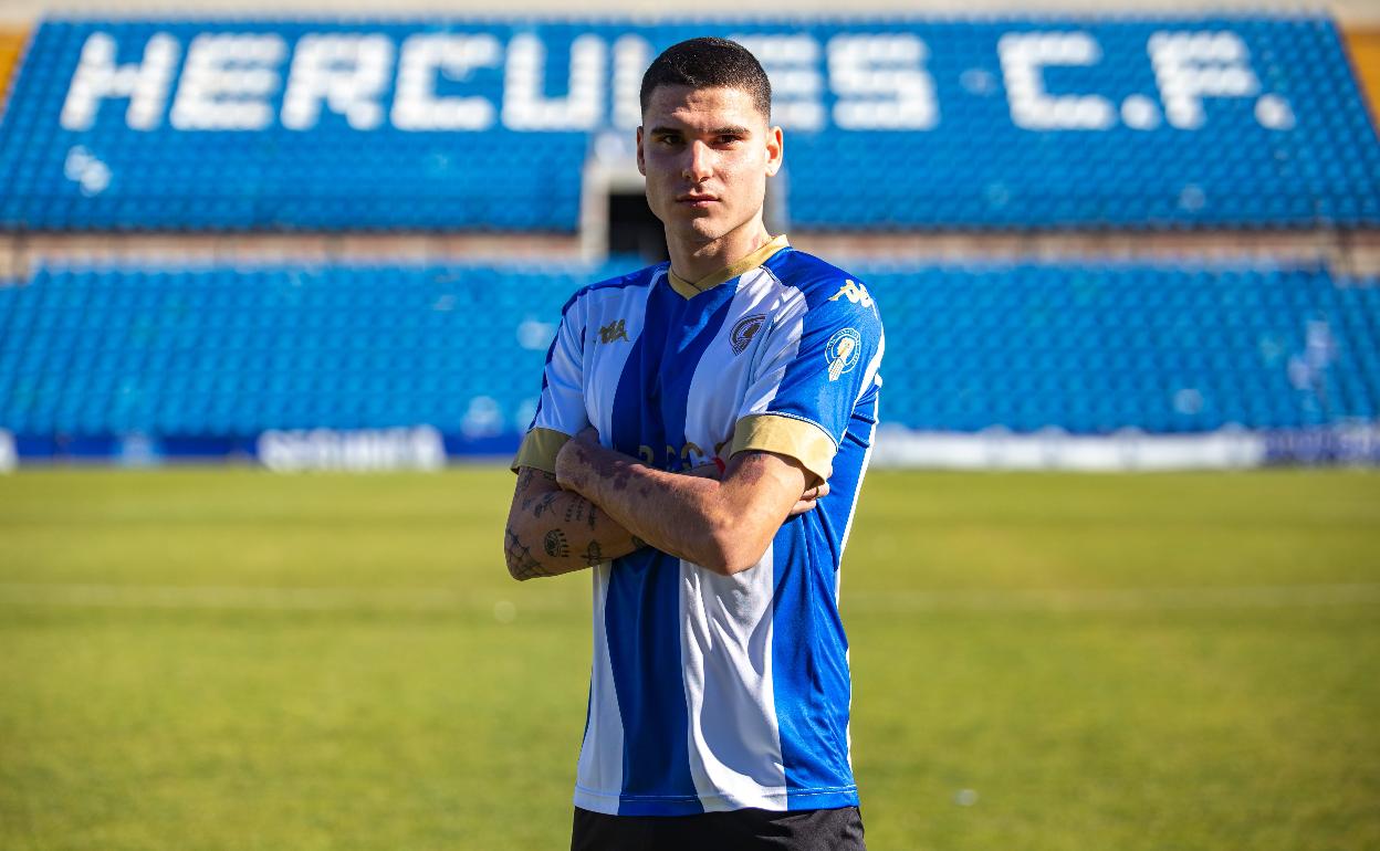 Alberto Retuerta, Retu, lateral del Hércules 