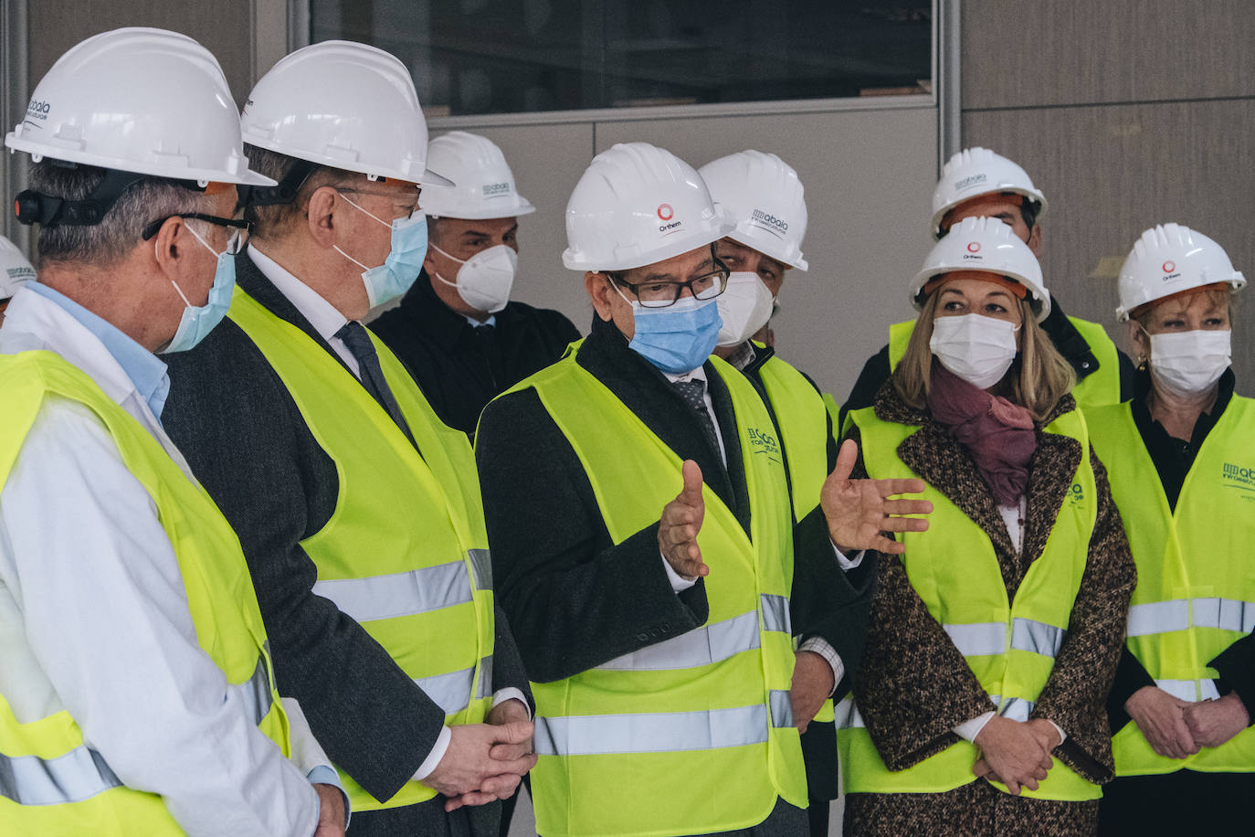 Fotos: Avanzan las obras en el edificio de Urgencias del Hospital General de Alicante | El presidente de la Generalitat Valenciana, Ximo Puig, y el conseller de Sanidad, Miguel Mínguez de visita
