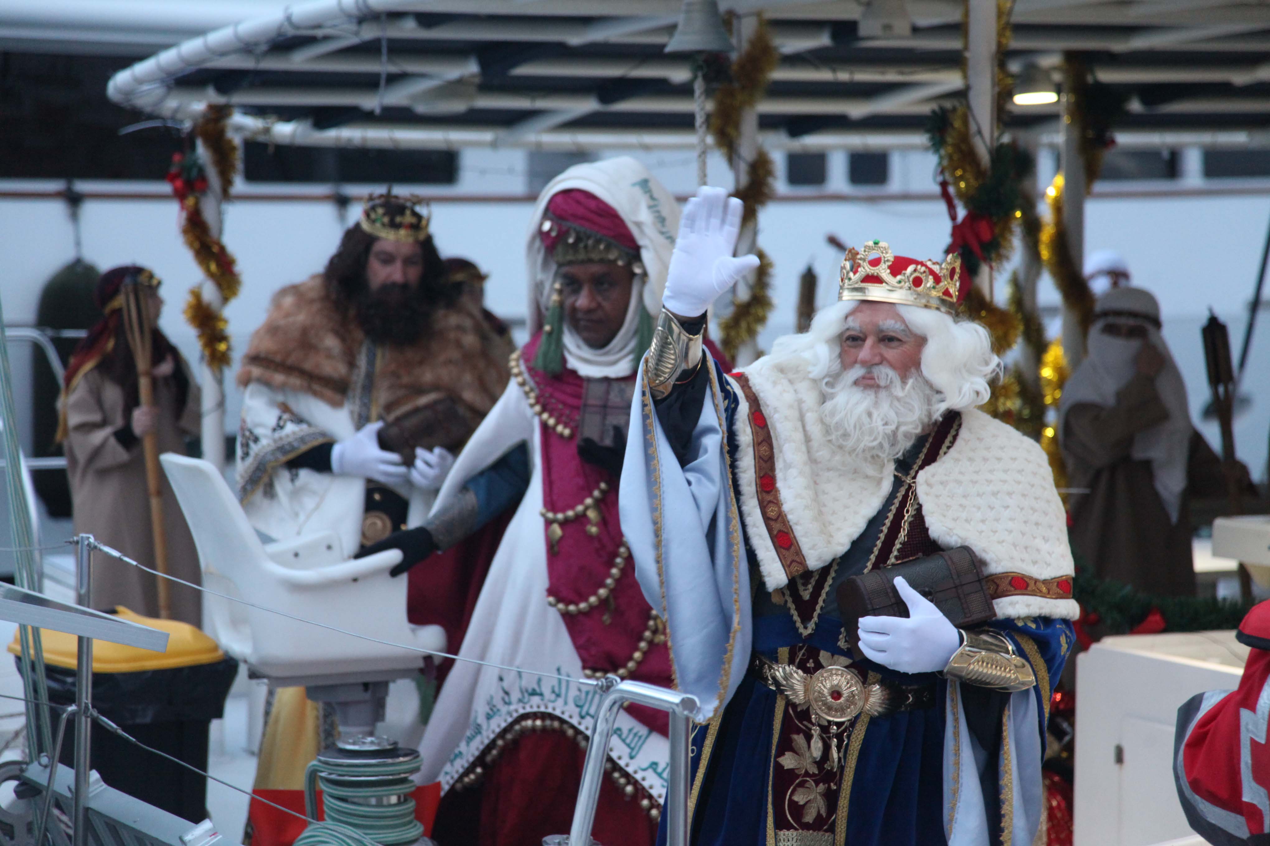 Visita real en Dénia vía marítima